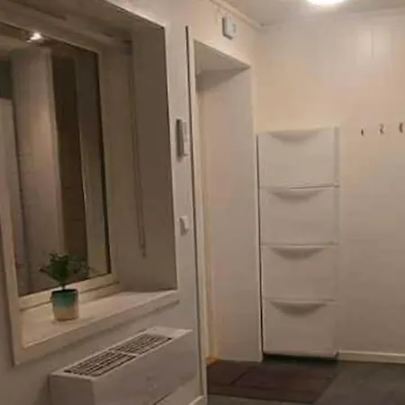 3-roms Leilighet, Innsjekk Uten Vert. Egen Inngang *